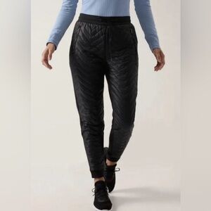 Athleta Apres Ski Down Jogger size 6